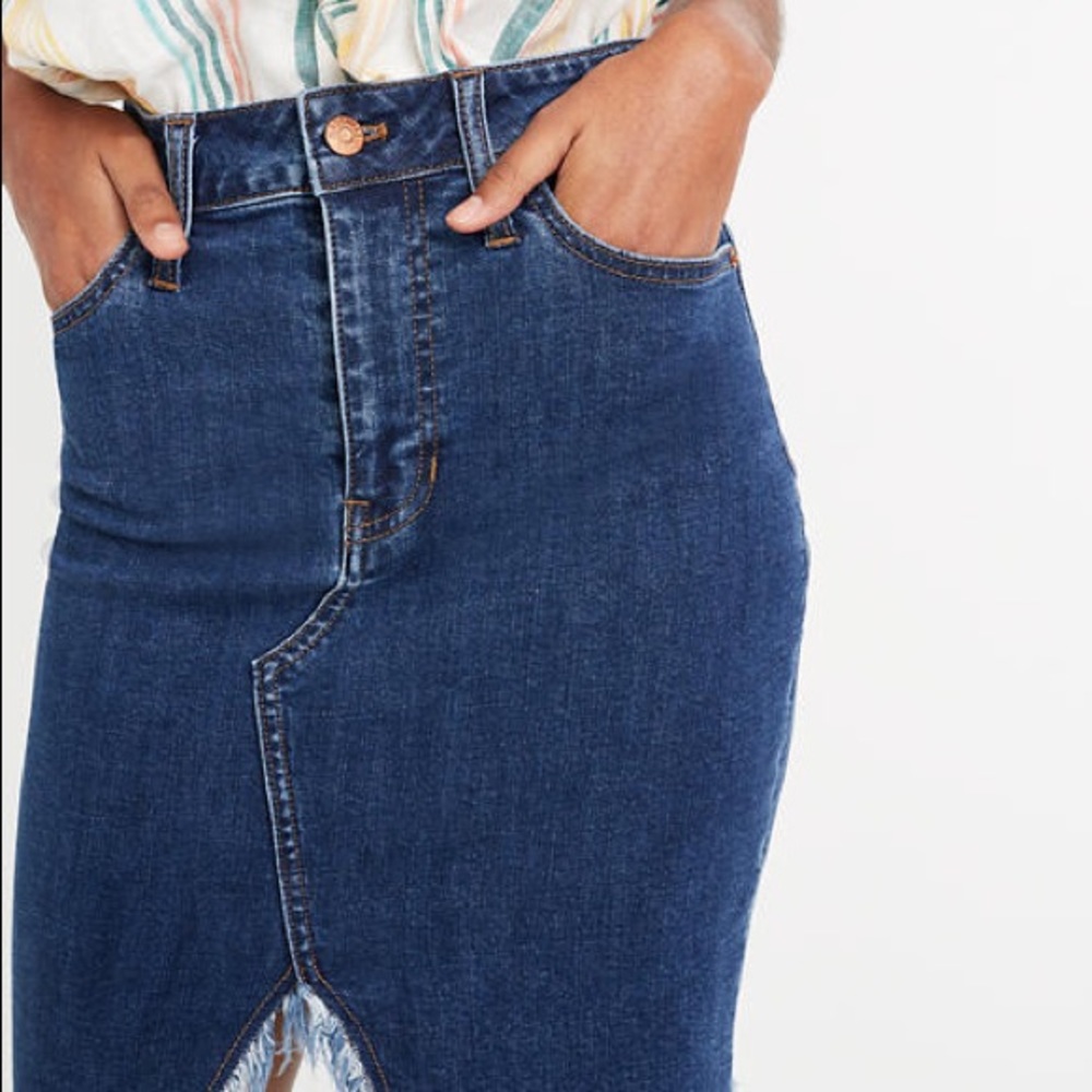 Madewell Denim Skirt - pegged cutout 23/0